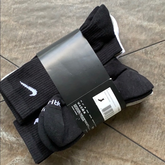 NIKE EVERYDAY COTTON CUSHIONED CREW SOCKS MEN’S - Picture 13 of 14